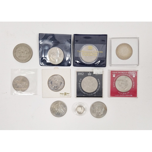 204 - Collection of commemorative coins, including: ER II 1952-77 Silver Jubilee crown, a 1981 Royal Weddi... 