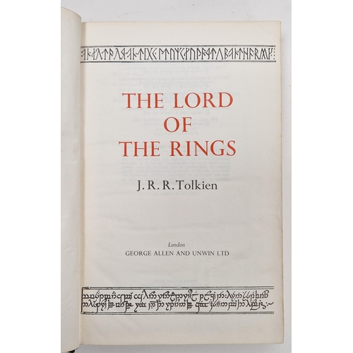 228 - Tolkien, J.R.R. 'The Lord of the Rings and The Return of the King' , George Allen and Unwin, de Luxe... 