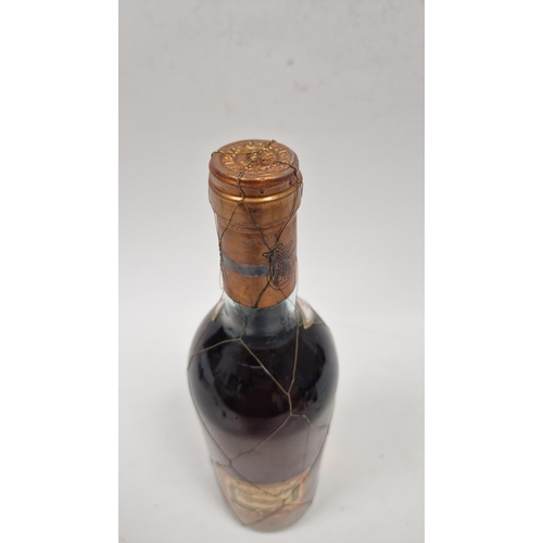 305 - Bottle of Bodegas Marques de Murrieta Castillo Ygay Gran Reserva 1962 rioja (low neck)