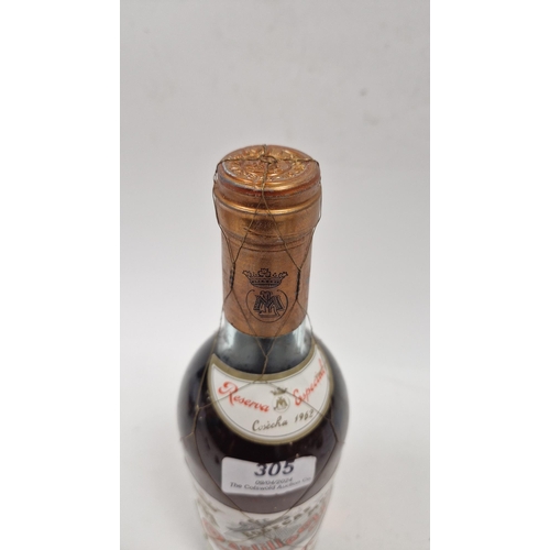 305 - Bottle of Bodegas Marques de Murrieta Castillo Ygay Gran Reserva 1962 rioja (low neck)