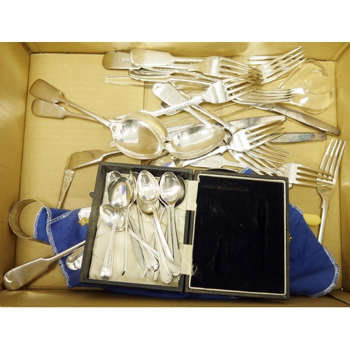 410 - Collection of EP and other flatware, including cased fish knives and forks, table knives, other flat... 