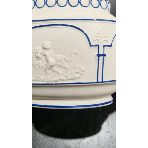 43 - Doulton Lambeth salt glazed stoneware Jack jug, incised CR flanking a crown above 1646, impressed re... 