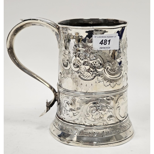 481 - George III silver tankard possibly by John Scofield, London 1772, tapering, the flattened scroll han... 