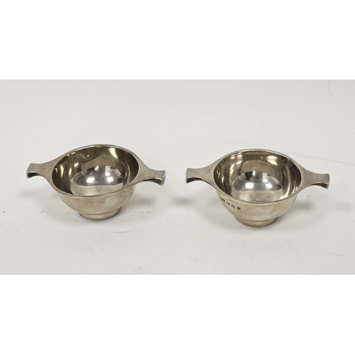 594 - A pair of George V Scottish silver miniature quaichs, of plain design, approximately 8.5cm wide, Bro... 