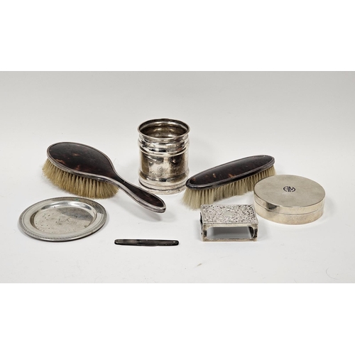 604 - A George V silver and tortoiseshell hairbrush and clothes brush, Birmingham 1926; together with a Vi... 