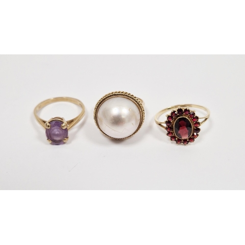 802 - 14ct gold and garnet cluster ring, a gold-coloured metal and large pearl dress ring and a 9ct gold a... 