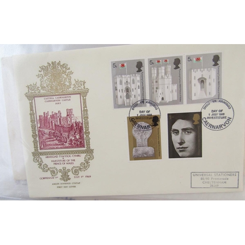 144 - GB stamps: Two crates of KGVI - QEII covers, mostly decimal, in various albums, folders and sleeves ... 