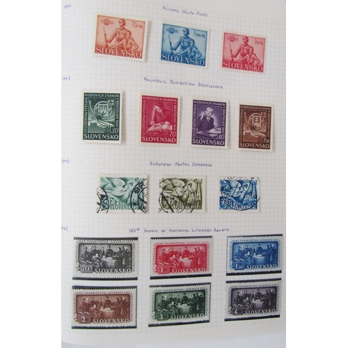 159 - Czechoslovakia stamps: 5 albums, stock sheet and packets of various issues from first one 1918 on. M... 