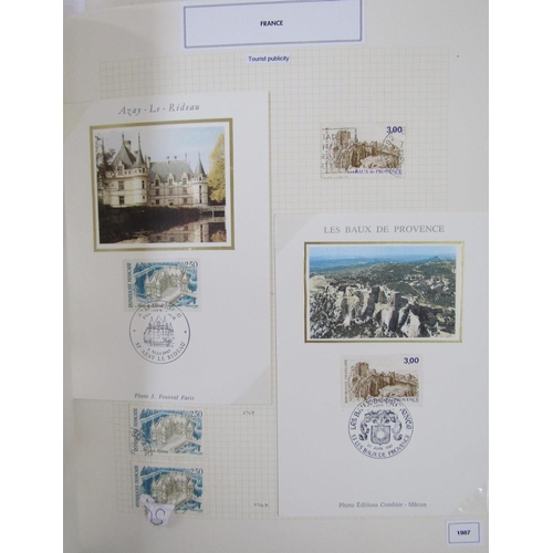 185 - Stamps of France: Large box of 7 albums filled with 1000s of mint and used definitives, commemorativ... 