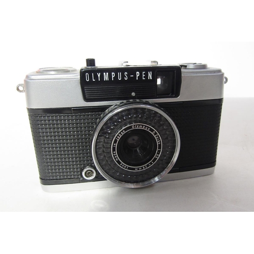 289 - Olympus-Pen EE-3 35mm compact camera, 5594621, with Olympus D Zuiko 1:3,5 f-28mm lens, Zenit h camer... 