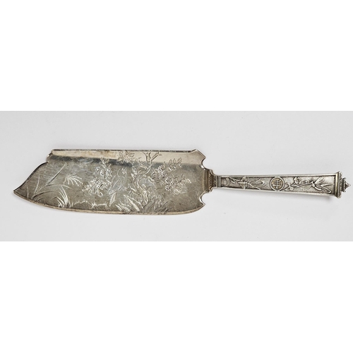 327 - Sterling silver Aesthetic movement ice cream slice, the handle with relief decoration of dragonfly a... 