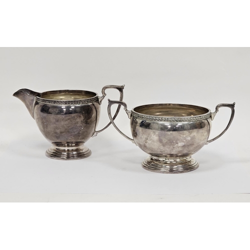 345 - George VI Silver matching sugar bowl and milk jug, Blackmore & Fletcher Ltd, Birmingham 1940, each w... 