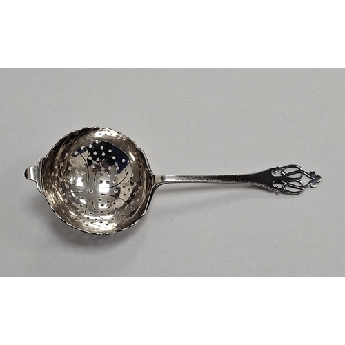 345A - George V silver tea strainer, Sheffield 1931, Roberts & Dove, with ornate pierced handle and scallop... 