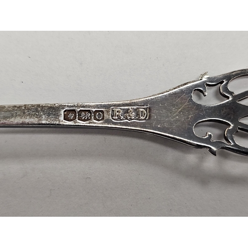 345A - George V silver tea strainer, Sheffield 1931, Roberts & Dove, with ornate pierced handle and scallop... 