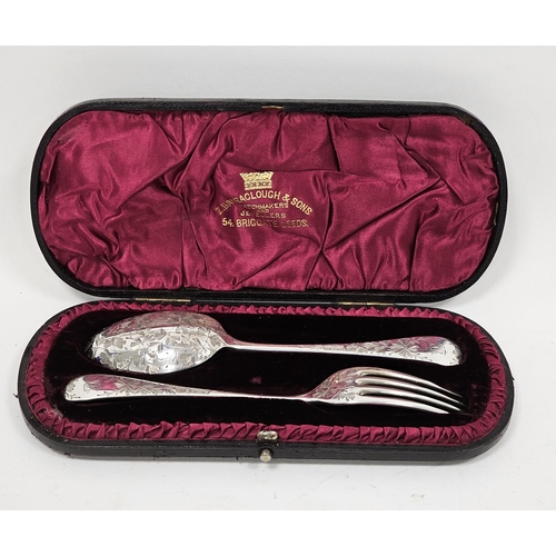 384 - Victorian silver two-piece fork and spoon set, Sheffield 1892, Atkin Brothers, rattail pattern with ... 