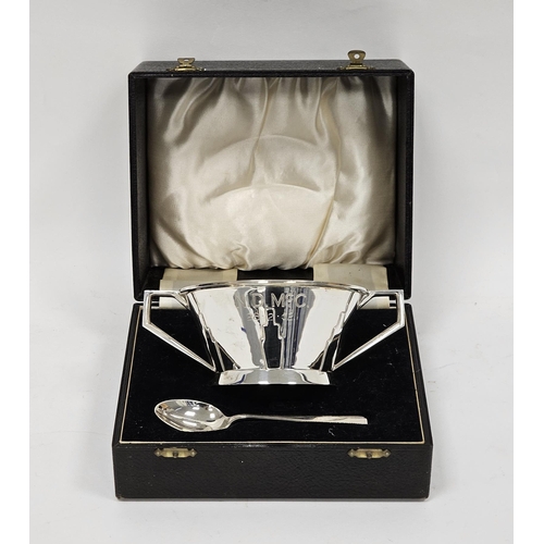 386 - Silver twin-handled porringer, Birmingham 1948, Barker Bros Silver Ltd, of Art Deco influence, the b... 