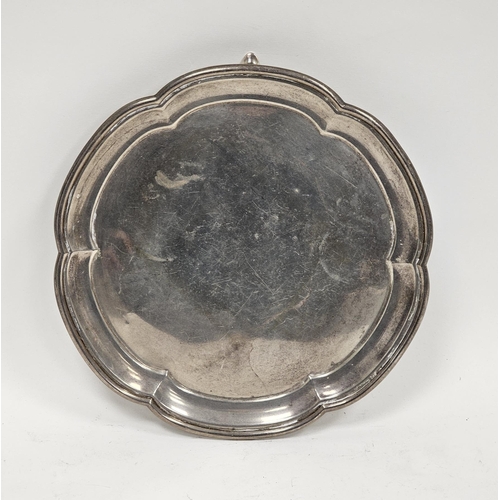 427 - George V Silver Calling Card Tray, Atkins Brothers, Sheffield 1928, of circular form with raised sca... 