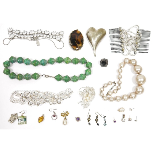 513 - A quantity of simulated pearl necklaces, various pearl earrings, silver and other costume jewellery