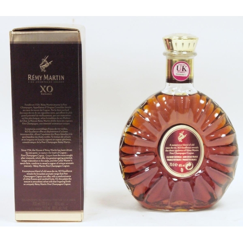 735 - Remy Martin XO fine champagne cognac, 70cl 40% vol, in original box