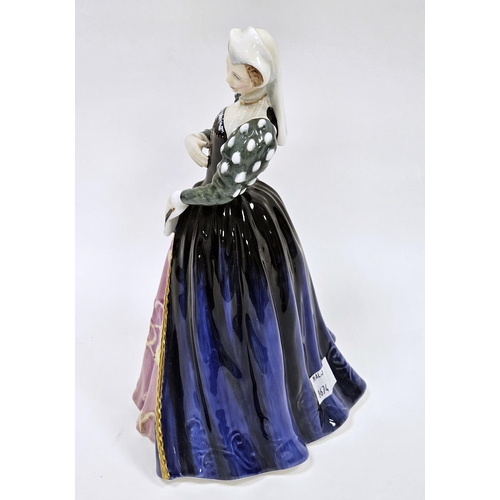 8 - Royal Doulton ' Mary Queen of Scots ' figure HN3142, 24cm high