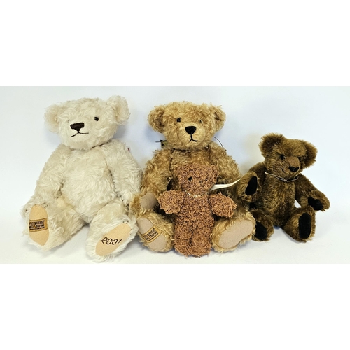 305 - Two Merrythought teddy bears, both limited editions with certificates of authenticity including 'Ted... 