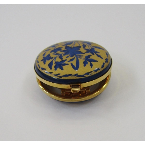 41J - Halcyon Days travelling clock, blue and gold enamel, a similar trinket box, a white lidded pot decor... 