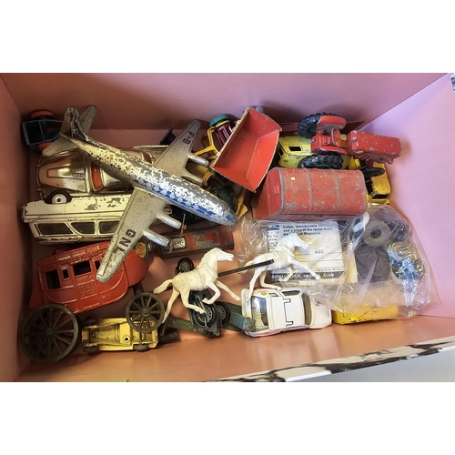 425 - Collection of loose playworn diecast army vehicles and accessories including 7 x Dinky (including Ho... 