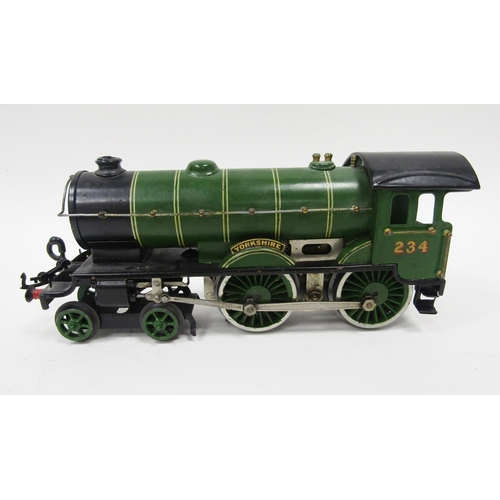 640 - Hornby 4-4-0 electric loco ‘Yorkshire’ 234 LNER green livery