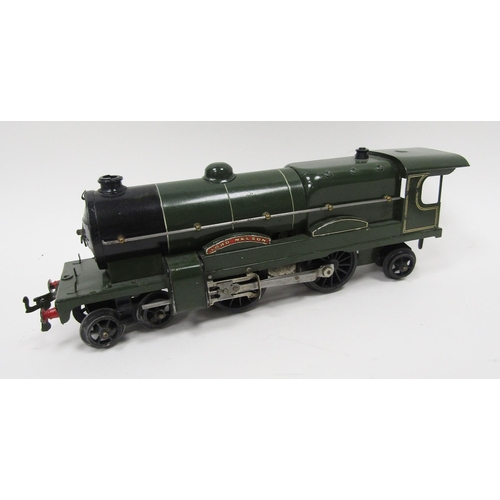 648 - Hornby 4-4-2 electric ‘Lord Nelson’ loco, Southern livery E850 and tender