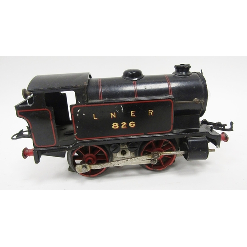 658 - Hornby 0-4-0, no.5600 maroon livery LMS and tender, Hornby 0-4-0 loco, no.2810 and tender LNER, Horn... 