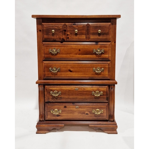 1126 - American 'Lenoir House' by Broyhill Furniture Ltd stained chest of five long drawers, the upper draw... 