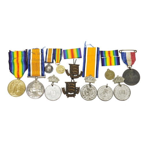 137 - Pair of World War 1 medals with ribbons including the great war for civilisation medal and 1914 - 19... 