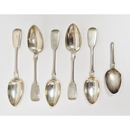 277 - Set of five Victorian silver teaspoons, Newcastle 1859, Lister & Sons, fiddle pattern engraved with ... 