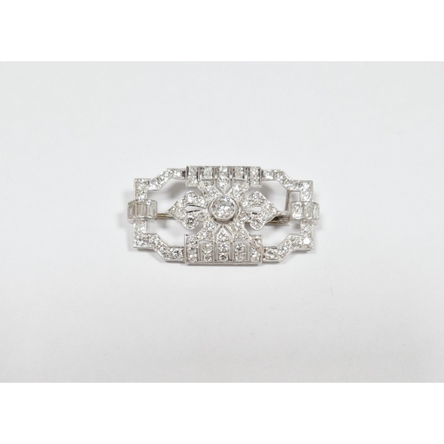 563 - Art Deco diamond white metal openwork brooch, the principal round brilliant cut diamond to centre me... 