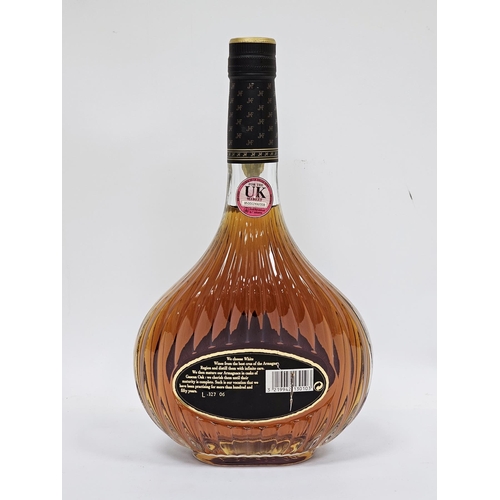 626 - Bottle of Janneau Grand Armagnac VSOP, 700ml, 40% vol