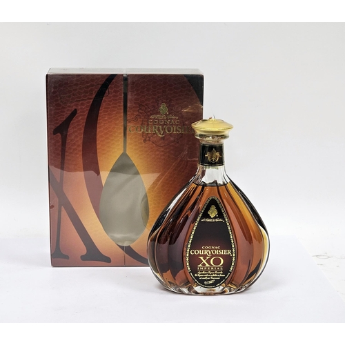 629 - Bottle of Courvoisier Cognac XO Imperial housed in original sliding gift/display box, 35cl, 40% vol