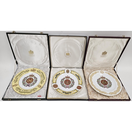 44 - 12 Spode 'Mulberry Hall' Regimental limited edition collectors plates, including: the Gloucester Reg... 