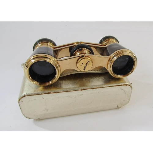 211 - Pair of mother-of-pearl and gilt metal Trianon XXX opera glasses in gold case, set of five Empire Wo... 