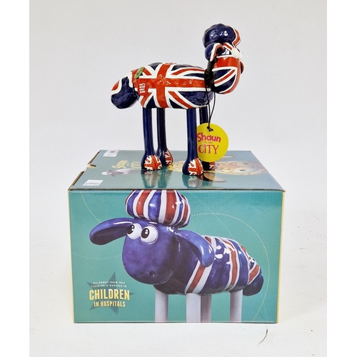 566 - Shaun The Sheep - Shaun In The City - Aardman Animations Shaun The Sheep Collectable Figurine ' Floc... 