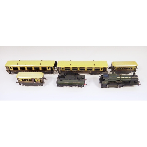 598 - Two Hornby Pullman coaches with crests, in brown and cream, Hornby Corsair coach and another Ansonia... 