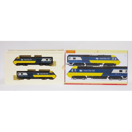 627 - Hornby model railways OO gauge train pack, R2701 BR Intercity Class 43 HST, boxed