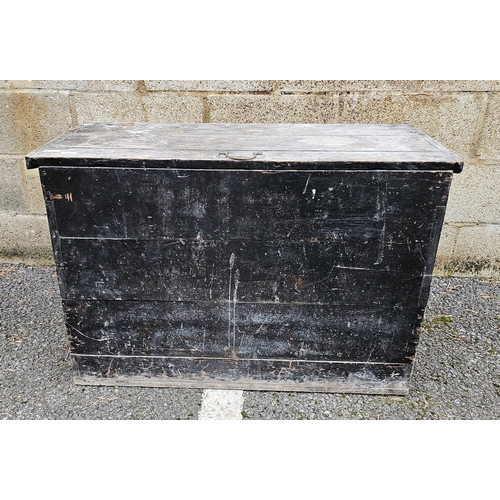 1122 - 19th century stained pine plank log or storage box, the hinged lid with metal loop handle to top, 64... 