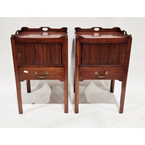 1130 - Pair of George III style tray top commodes, each with a single tambour sliding door over a single sh... 