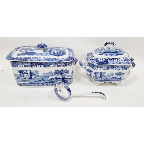 27 - Modern Spode pottery bread bin and cover of rectangular two-handled form, printed in blue and white ... 