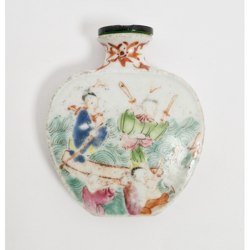 134 - Chinese porcelain famille rose flattened snuff bottle and a stopper, 19th century, one side decorate... 
