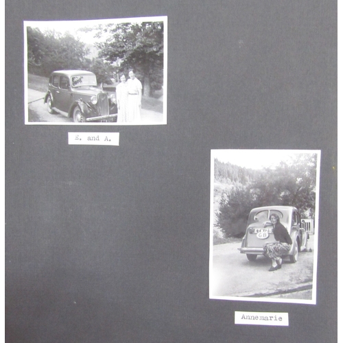 88 - Quantity of early 20th century and later postcards, mostly topographical interest, most in albums, i... 