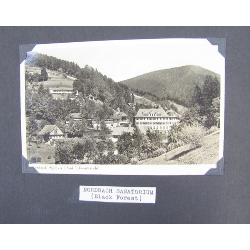 88 - Quantity of early 20th century and later postcards, mostly topographical interest, most in albums, i... 