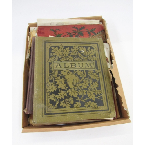 92 - Assorted ephemera and other paper collectables including an early 20th century scrap album, postcard... 