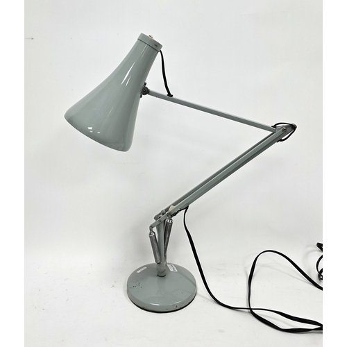 224 - Mid-century Herbert Terry & Sons model 90 anglepoise desk lamp, finished in a grey, on a circular we... 