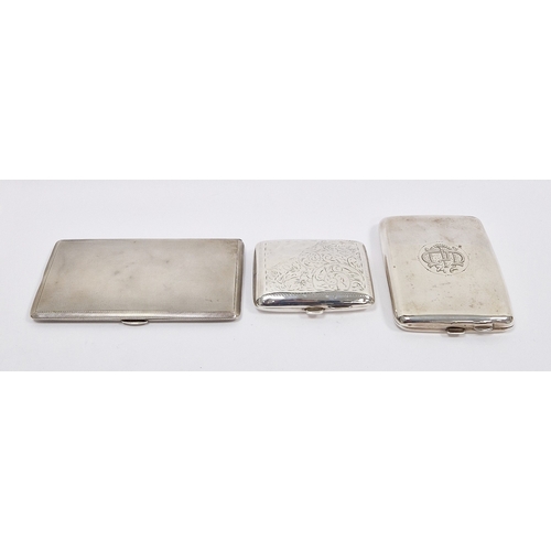 337 - George V silver cigarette case of rectangular form, engine turned, hallmarked Birmingham 1921 by Cha... 
